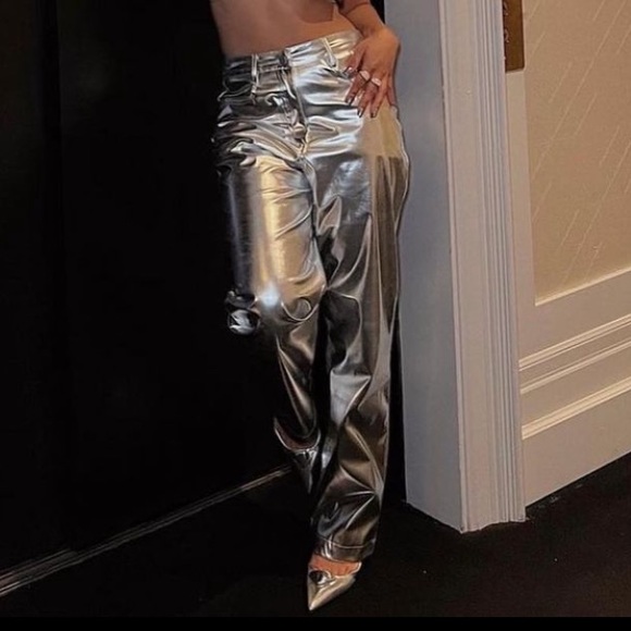 Amy Lynn Silver Metallic Lupe Pants - Picture 10 of 13